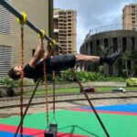 Vivek Dahiya Instagram - Day 2 of front lever progression with 1-2 secs hold. Aiming to get to 15 secs in the next one month. Calisthenics ❤️