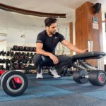 Vivek Dahiya Instagram - No glutamine, no bcaa’s, no supplements required. Bas ghar ka paushttik khana and pani will suffice. Resorting to the natural food sources and feel no difference in terms of muscle strength and recovery. A positive approach towards one’s goal is far more important :) #Fitness #Strength #MuscleGrowth #NaturalPhysique