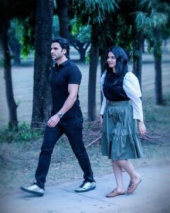 Vivek Dahiya Instagram - Happy birthday Bret hart Hitman 🎂 @riyadahiya_ Love, The Undertaker