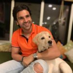 Vivek Dahiya Instagram - Apun ka pyar kuch aisa-ich hai ❤️ Did I hear he doesn’t pose for camera @sandiipsikcand ?