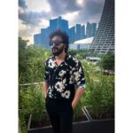 Walter Philips Instagram - My black shirt is her weakness. 😘#pondati #walterphilips #singapore #black #thoothukudi #tuticorin #chennai Marina Bay Singapore