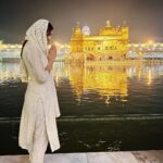 Yogita Bihani Instagram – ੴ Golden Temple,Amritsar