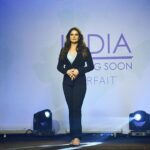 Zareen Khan Instagram - Feels great to see women finally being comfortable in their skin, no matter what size or color ❤️ Kudos to the confidence and courage of all the plus size models who walked the ramp for Parfait India. More power to u 💪🏻 #Parfait #ParfaitInIndia #CelebratingWomanhood #LoveYourself #SayNoToBodyShaming #FromAFormerPlusSizeGirl #ZareenKhan
