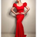 Zareen Khan Instagram - 🌹 Gown - @rebeccadewanofficial Jewellery - @anmoljewellers Make up - @tush_91 Hair - #Rekhaji Styled by @trishadjani Manager - @ronitasharmarekhi #NykaaFeminaBeautyAwards2019 #NFBA2019 #PoseyMuch #RedAlert #Red #ZareenKhan