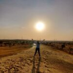 Zareen Khan Instagram - EMBRACE THE INFINITE 🌕 #DesertSafari #Thar #Desert #Bikaner #Rajasthan #TravelWithZareen #TravelDiaries #ZareenKhan