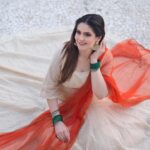 Zareen Khan Instagram - 🇮🇳 Photo courtesy - @faizialiphotography Outfit - @rohitkverma MakeUp & Hair - @tush_91 Spl. Thanks to my darling @seimeenkhan for letting me use her terrace at the end moment & my @ronitasharmarekhi for making this happen on such short notice. ❤️ PR consultant - @shimmerentertainment #HappyRepublicDay #JaiHind #ZareenKhan