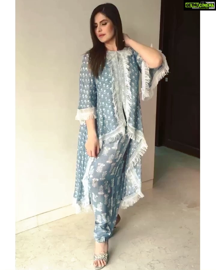 Zareen Khan Instagram - ❄️ #IshnyaFashion #ZareenKhan
