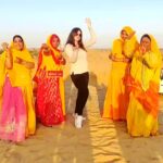 Zareen Khan Instagram – घूमर 
#DesertSafari #Ghoomar #Folk #Dance #Thar #Desert #Bikaner #Rajasthan #TravelWithZareen #TravelDiaries #ZareenKhan
Video courtesy – @tush_91 Thar Desert Camps