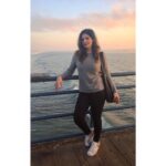 Zareen Khan Instagram - 🎡🌊 #FavouriteDestination #SantaMonicaPier #LosAngeles #LA #TravelWithZareen #LADiaries #TravelDiaries #ThrowbackTuesday #ZareenKhan #VisitCalifornia @visitcalifornia Santa Monica Pier