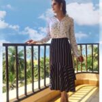 Zareen Khan Instagram - For #HiruGoldenFilmAwards2018 press conference ! Outfit - @marksandspencer @marksandspencerindia Jewellery - @aquamarine_jewellery Shoes - @intoto.in Hair & Makeup - @harryrajput64 Styled by - @trishadjani #HiruGoldenFilmAwards2018 #Colombo #SriLanka #ZareenKhan