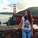 Zareen Khan Instagram - Once upon a wanderer ... #GoldenGateBridge #SanFrancisco #USA #TravelDiaries #TravelWithZareen #WanderLustSoul #TakeMeBack #TbT #ZareenKhan
