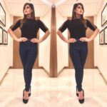 Zareen Khan Instagram - #Repost @trishadjani ・・・ @zareenkhan for an event yesterday wearing @hm @zara @zaraindiaofficial 👗❤️ #fashion #fashionstyling #fashionstyle #stylefiles #stylefilebytrisha #stylediaries #bollywood #celebritystyling #celebrityspotting #celebstyle #celebstyling #celebspotting #hm #zara #zareenkhan