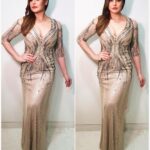 Zareen Khan Instagram - Wearing this gorgeous gown by @houseofeda for #NykaaFeminaBeautyAwards2018 ✨ Styled by @trishadjani Hair & Make-up by @harryrajput64 #AboutLastNight #GoldenGirl #NFBA2018 #ZareenKhan