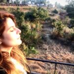 Zareen Khan Instagram - ☀️ #WanderLustSoul #TravelDiaries #TravelWithZareen #ZareenKhan