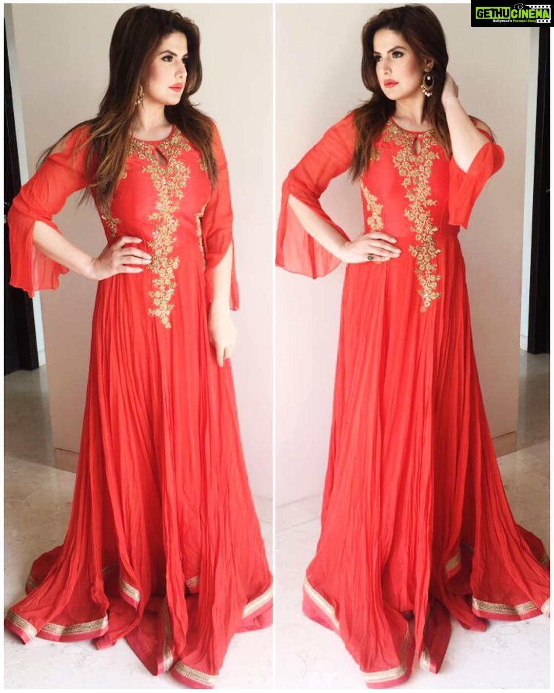 Zareen Khan Instagram - Wearing this beautiful burnt orange indo-western gown from @kalkifashion for an event. Styled by - @instagladucame #Lategram #KalkiFashion #gucgladucame #ZareenKhan