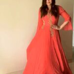 Zareen Khan Instagram - Celebrating Republic Day in this gorgeous outfit frm @kalkifashion✨ #HappyRepublicDay 🇮🇳 #ZareenKhan