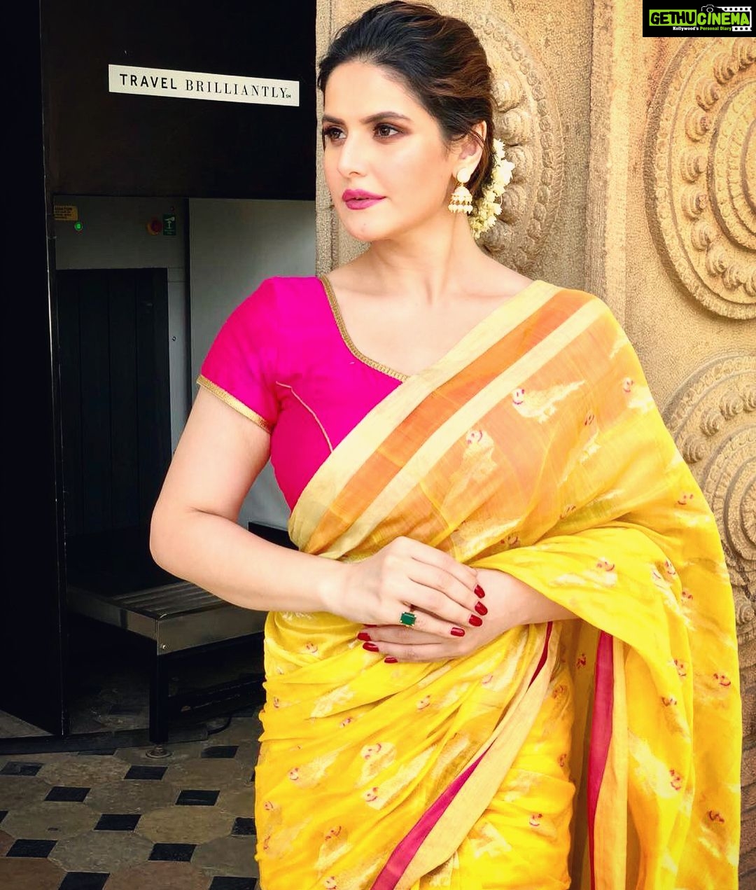 Zareen Khan Instagram - Traditional look for an event in Hyderabad ๐ผ๐ธ๐ผ Wearing - @mintnoranges Jewellery - @bellezajewels Hair & Makeup - @harryrajput64 Styled by - @trishadjani #TraditionalLook #Saree #Hyderabad #ZareenKhan