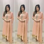 Zareen Khan Instagram - Wearing this beautiful peach georgette Anarkali from @bhumikagrover festive collection for Ganpati Darshan. Styled by - @instagladucame @maddiea24 #bhumikagrover #gucgladucame