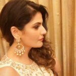 Zareen Khan Instagram – Wearing this beautiful outfit by @gandhisawan for #Aksar2 promotions in #Ahmedabad. 
Styled by @bienmode 
Makeup by @aparnah_mitter 
Hair by @bosebabita 
#AboutLastNight #NavratriCelebrations #Ahmedabad #Promotions #Aksar2