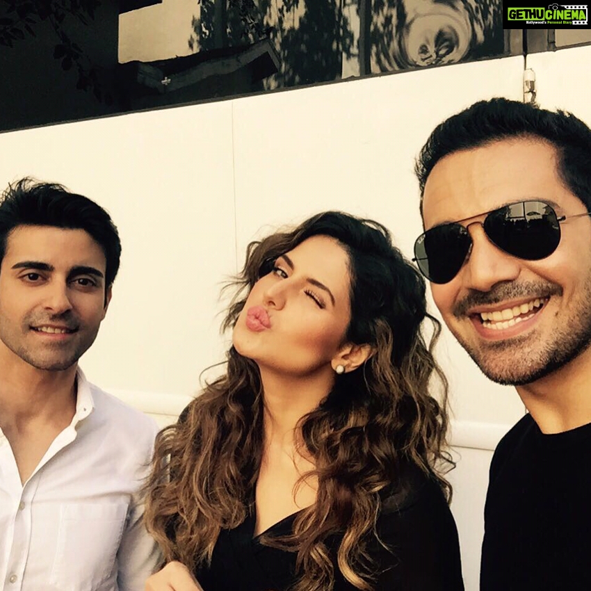 Zareen Khan Instagram - On shoot shenanigans with my favs @shaahidamir @rodegautam & @ashukla09 👻 #Aksar2