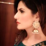 Zareen Khan Instagram - In love with these gorgeous jhumkas from @shillpapuriidesignerjewellery ✨✨✨ Styled by : @instagladucame