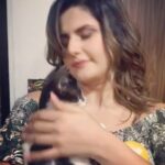 Zareen Khan Instagram - Mommy & Me ❤️ Day well spent with these adorable ones - Part 2😻 All of them are rescued cats who were found not in their best form bt thanks to @catcafestudio , they are all fit and healthy now. V need to show more support & spread more love towards these beautiful creatures bcoz they provide us with the priceless gift of unconditional love ❤️ #MyFurrentineIsMyValentine #FurrentinesDay #UnconditionalLove @catcafestudio @romedynow