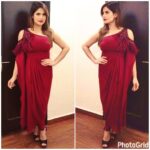 Zareen Khan Instagram - Wearing this beautiful outfit by @rebeccadewanofficial for the Rajwada Cricket League opening ceremony in Kota ! 💃🏼 #ColorMeRed #RajwadaCricketLeague2017 #Kota #Rajasthan #RebeccaDewan