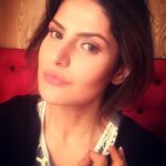 Zareen Khan Instagram - When u gotta look sad but pretty ! 😜 #PrettySad #LibertiesOfReelLife #Aksar2