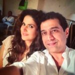 Zareen Khan Instagram - On shoot shenanigans with my favs @shaahidamir @rodegautam & @ashukla09 👻 #Aksar2
