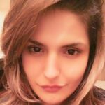 Zareen Khan Instagram - Simply Me ✨✨✨ Pali Hill, Bandra