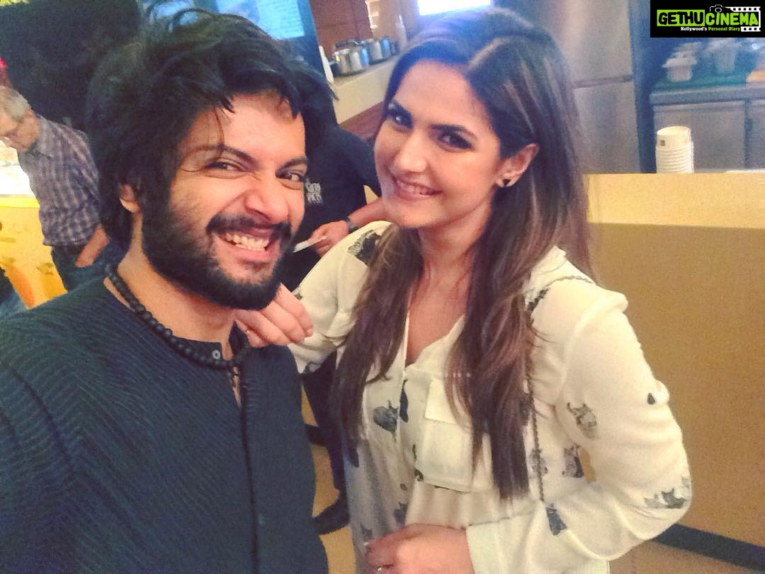 Zareen Khan Instagram - Watched #HappyBhagJayegi last night. Must say its a super sweet film tht actually makes u get out of the theatre feeling HAPPY. All the best to the whole team ✨✨✨ Mumbai, Maharashtra