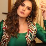 Zareen Khan Instagram – Here’s to Strong Women …
May we KNOW them ,
May we BE them ,
May we RAISE them.
Happy Woman’s Day ❤️

#CelebratingWomanhood #HappyWomansDay #ZareenKhan