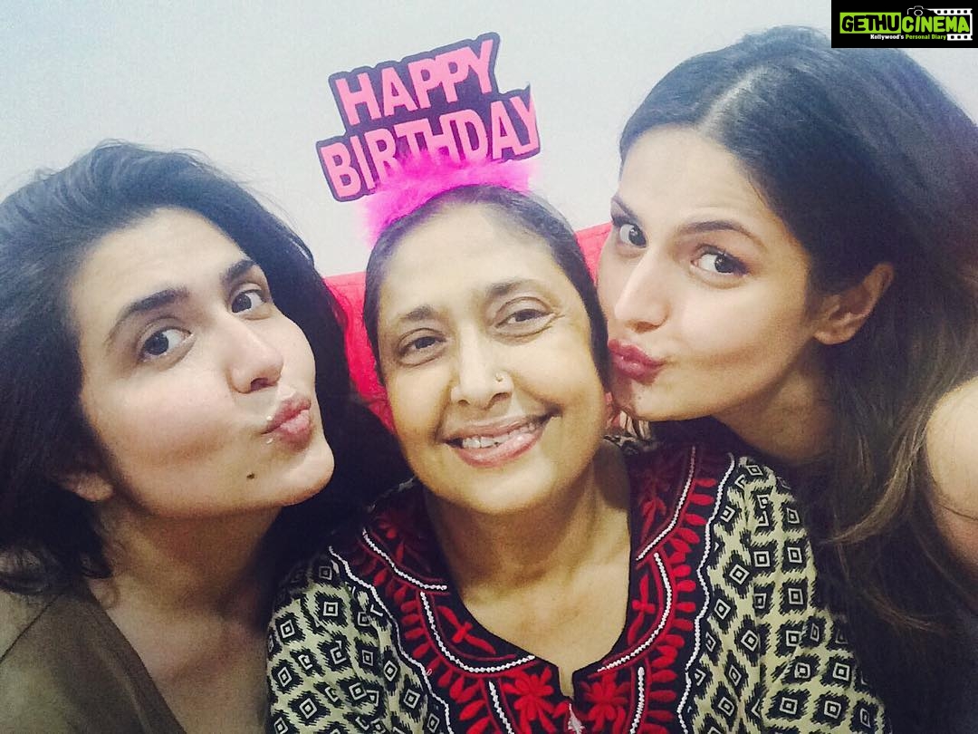 Zareen Khan Instagram - Happiest Birthday to my Doll ❤️❤️❤️ #MommyLove #MyLife #MyStrength #MyWorld #MySuperMom