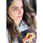 Zareen Khan Instagram – Wonder Woman … bcoz I’m always wondering 🤷🏻‍♀️
#ZareenKhan