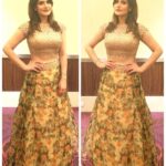 Zareen Khan Instagram - Feeling like a princess wearing this beautiful outfit by @reetiarneja ✨✨✨ #AboutLastNight #WeddingTimes Co-ordinated by @instagladucame