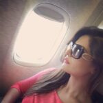 Zareen Khan Instagram - Dubai calling ! ❤️ #HappyHeart #Wanderlust #TravelDiaries #Dubai #UAE