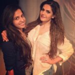 Zareen Khan Instagram - With @dimplevganguly during the making of the song Tumhe Apna banane ki Kasam from Hate Story 3 ! #HateStory3 #HS3 #tumheapnabananeki #tbt