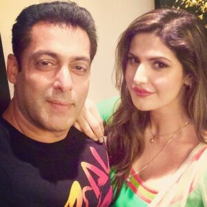 Zareen Khan Instagram - Eid celebrations with my most fav person in the whole world ✨✨✨ #aboutlastnight #Eid #BajrangiBhaijaan #HappyHeart #HappyPeople