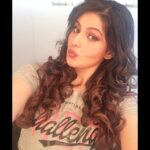 Zareen Khan Instagram - Happy Birthday Month to me ! 👑 #NoFilter #HappyHeart #May #Birthday