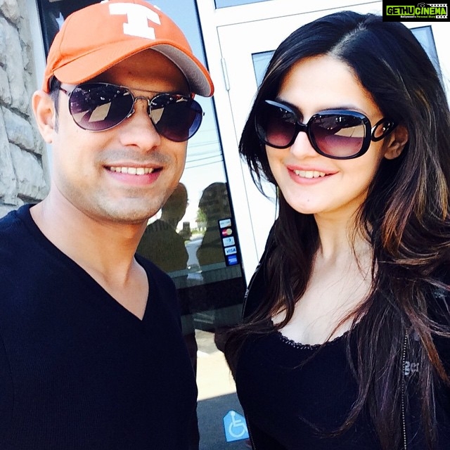 Zareen Khan Instagram - Happy Birthday to my dearest @navshil 🎉🎊🎉🎂🎁🍻💃😁 God bless u !! ✨😇✨ #Birthday #SuperAgent #SuperManager #Friends #HeMakesMyLifeEasy #TravelBuddy #Fun