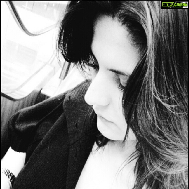 Zareen Khan Instagram - I'm not sleeping... I'm listening to you with my eyes shut ... hahahahaha !!