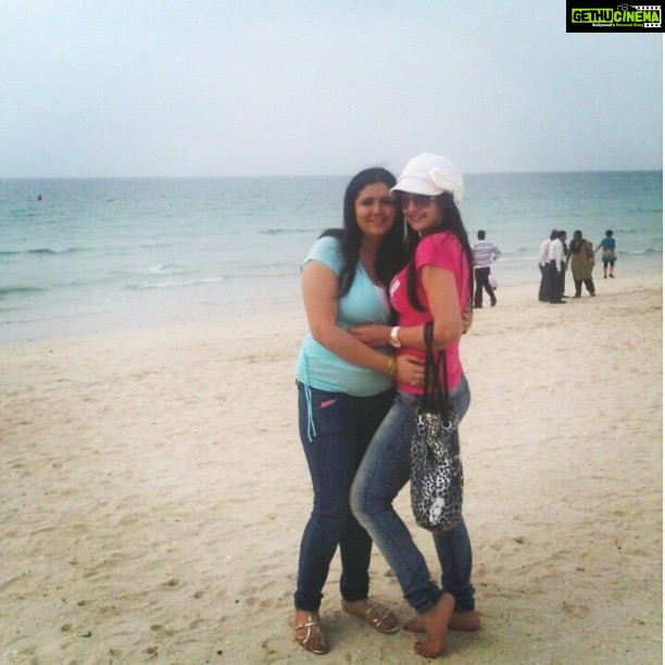 Zareen Khan Instagram - My sister bestest... Missing mera Laddu sooo much !! #TravelWithZareen