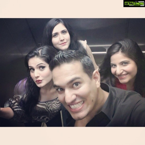 Zareen Khan Instagram - @rickysachdev @yasmine_cp can't wait fr the craziness to begin #Dubai