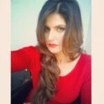 Zareen Khan Instagram - MIXED EMOTIONS !! FEELING #RED ... LOL !!