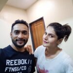 Zareen Khan Instagram – Sweat now, shine later 💫
@zareenkhan 🥊