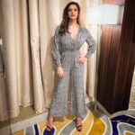 Zareen Khan Instagram – 🍀
Styled by @vibhutichamria
HMU – @richfeel_makeovers
📸 – @shivashish_official 
#ZareenKhan