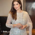 Zareen Khan Instagram - 🦢 Outfit by @asbaabofficial Jewellry by @curiocottagejewelry Styled by @vibhutichamria Assisted by @nikikanchan #ZareenKhan