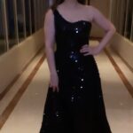 Zareen Khan Instagram - 🖤 #HappySunday #Trending #Reels #ZareenKhan