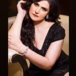 Zareen Khan Instagram - ‘You are the series of mistakes that had to happen for you to find YOU !’ - ATTICUS. #ZareenKhan