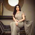 Zareen Khan Instagram – For MIDDAY SHOWBIZ AWARDS 2021
.
.
.
Saree – @monishajaising
Jewellery – @minerali_store
Makeup – @richfeel_makeovers
Hair – @xeniya.mua
Styled by @vibhutichamria
📸 – @suryachaturvedi
#PlayingDressUp #zareenkhan #MonishaJaising Dubai UAE